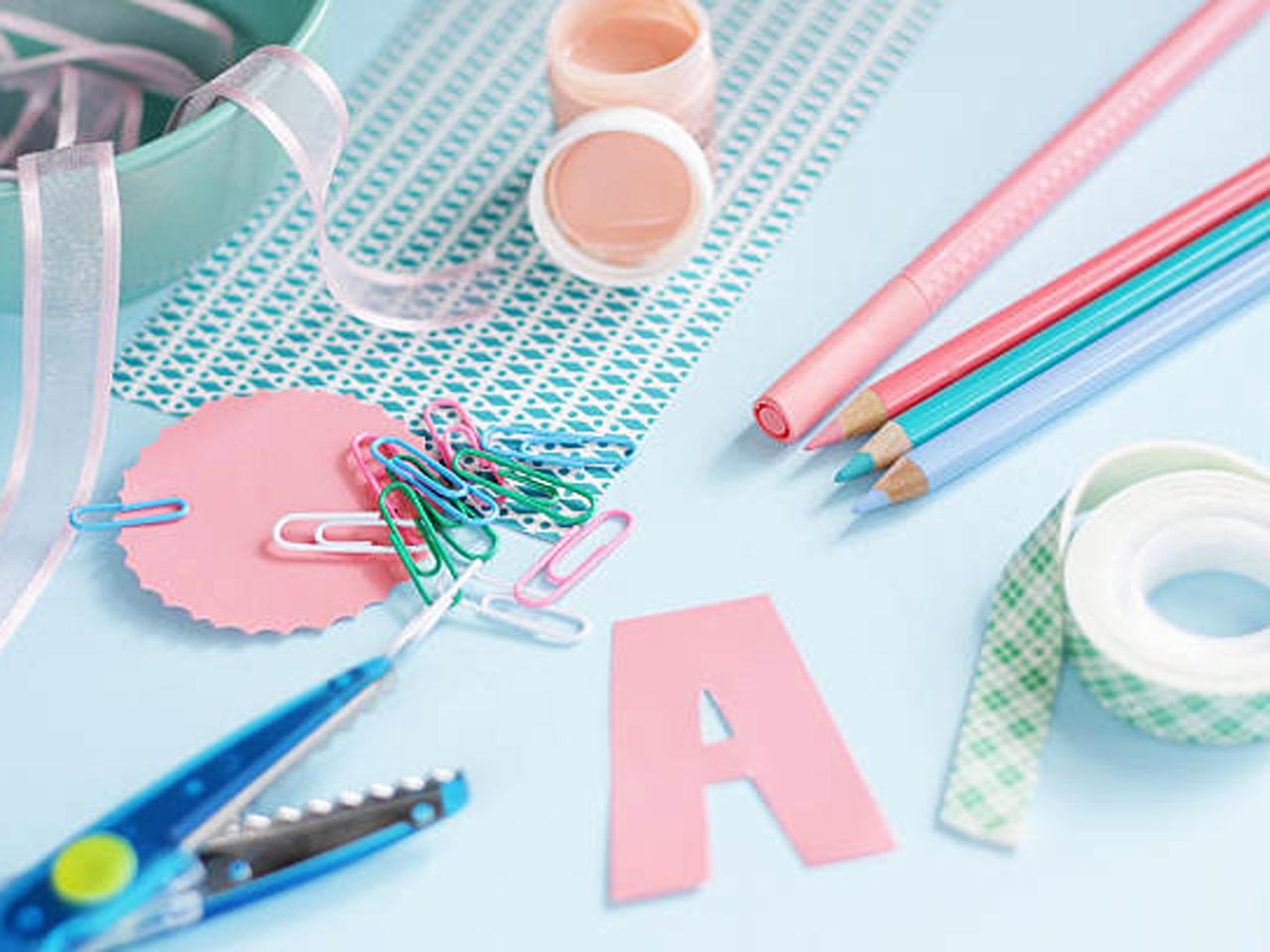 Album photo traditionnel bébé scrapbooking et livre photo