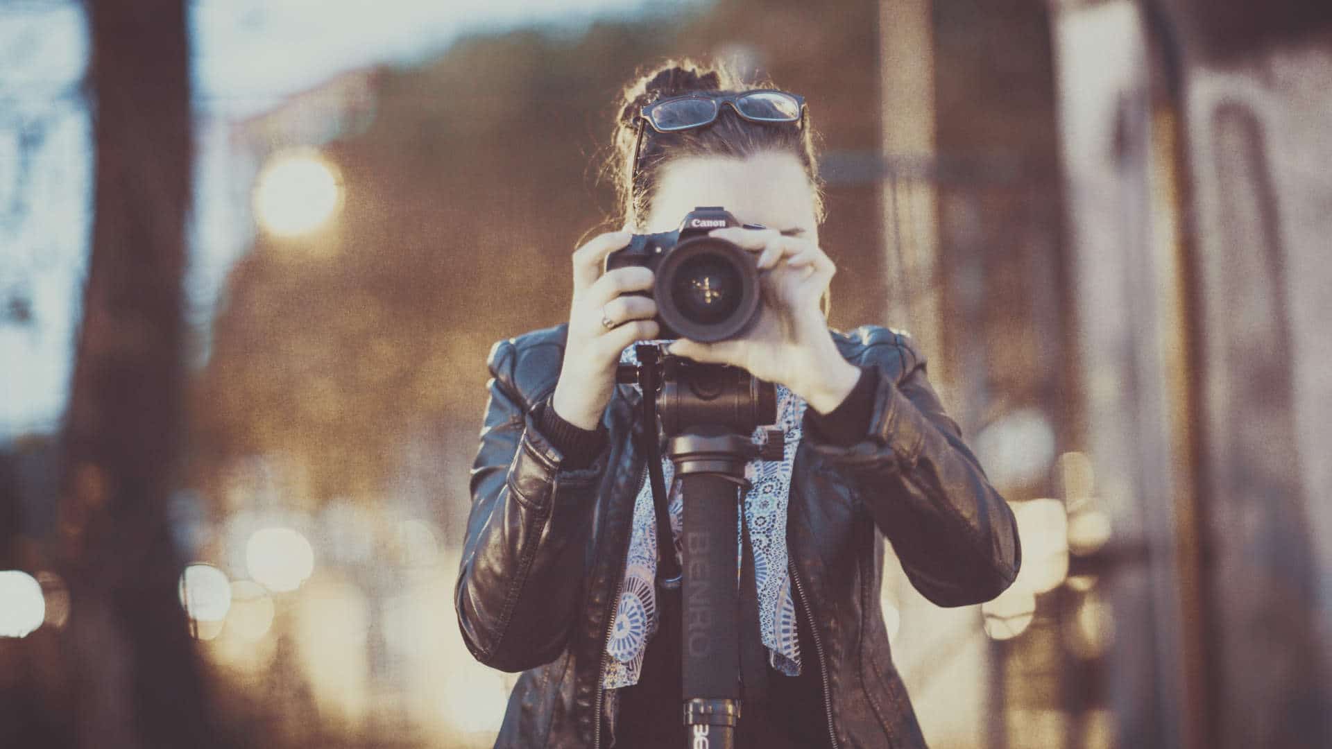 femme trepied photo femme trepied photo