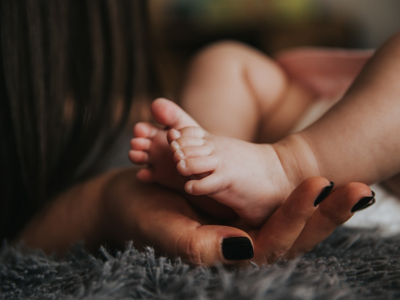 pied main bébé