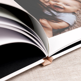 Livre photo paysage à fenêtre Bébé